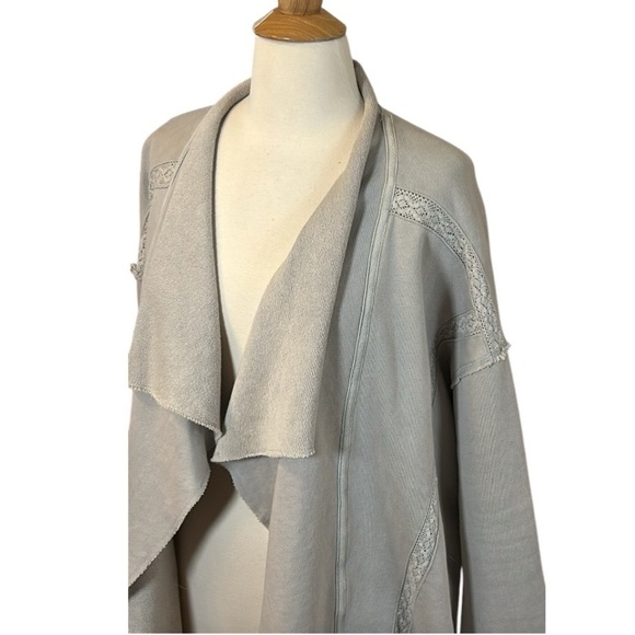 In Loom Waterfall Front Cardigan Stone/Light Gray, size Large - Picture 2 of 16